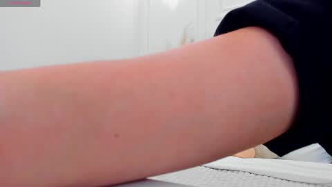 Lilu online show from 04.16.26