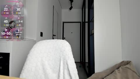 Snapshot of lily__love chatting on 03.07.25 LILY online show from 03.07.25