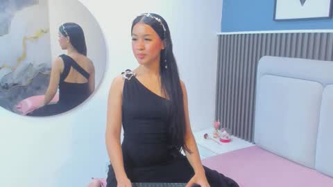  lily  online show from 03.15.26