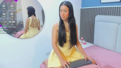  lily  online show from 04.05.26