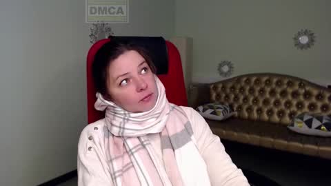 Snapshot of lily_flower7_ chatting on 03.10.25 Lily online show from 03.10.25