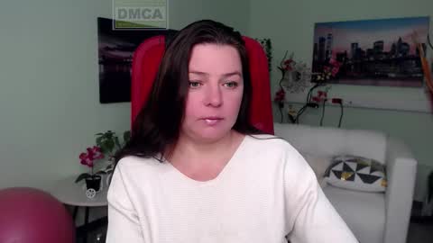 Snapshot of lily_flower7_ chatting on 11.26.25 Lily online show from 11.26.25