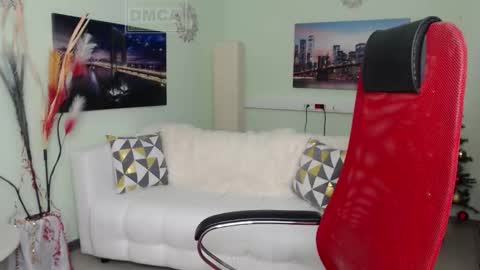 Snapshot of lily_flower7_ chatting on 01.06.26 Lily online show from 01.06.26