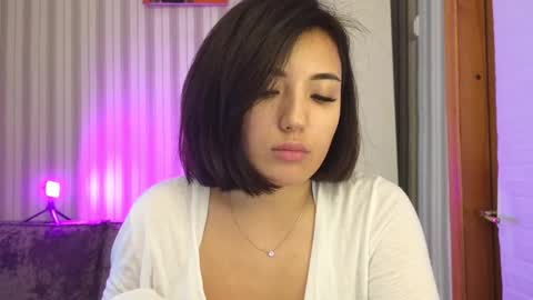 Lily online show from 10.08.25