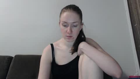 lily_love_x online show from 04.07.26