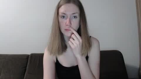 lily_love_x online show from 07.09.26