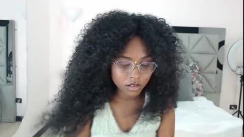 lily_mendoza online show from 07.07.26