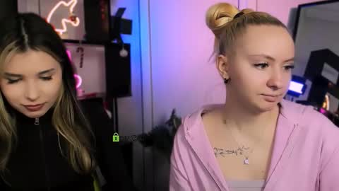 Lily online show from 01.13.26