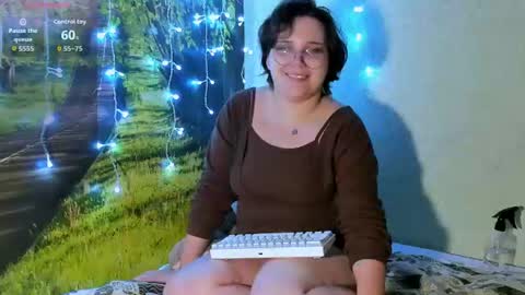Snapshot of lily_violettt chatting on 08.04.26 Lily online show from 08.04.26