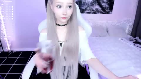 Lily online show from 06.03.26