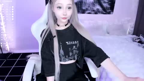 Lily online show from 06.12.26
