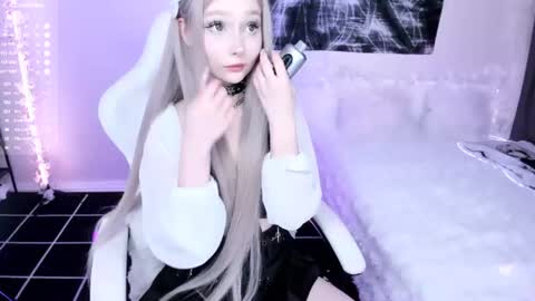 Lily online show from 07.28.26