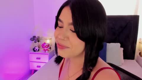 LilyWoodz online show from 07.12.26