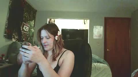 Snapshot of lilybvixen chatting on 07.08.26 lilybvixen online show from 07.08.26