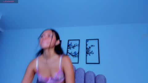 Snapshot of lilydolll chatting on 10.01.25 Lily online show from 10.01.25