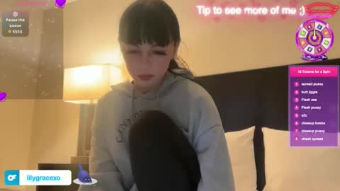 Lily Grace online show from 04.03.26