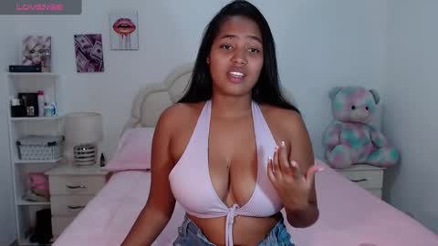 Snapshot of lilyjacksonn chatting on 12.30.24 Lily.. online show from 12.30.24