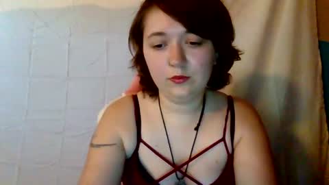Snapshot of lilylovegood04 chatting on 07.11.26 lily online show from 07.11.26