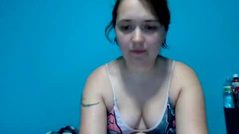 Snapshot of lilylovegood04 chatting on 07.14.26 lily online show from 07.14.26