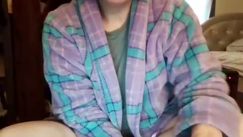 lilypad1981 online show from 11.03.25