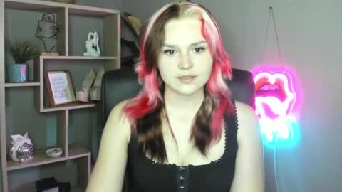 Lily online show from 06.07.26