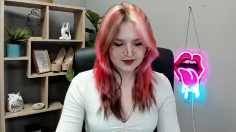 Lily online show from 06.16.26
