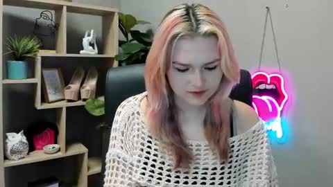 Lily online show from 07.07.26