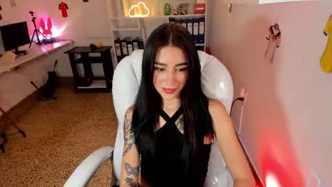 L I L Y online show from 07.13.26