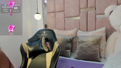 Snapshot of lilyy_rose_ chatting on 07.20.26 Lily Rose online show from 07.20.26