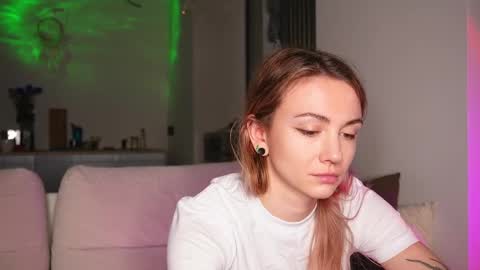 Snapshot of limy_sweet chatting on 02.20.25 limy_sweet online show from 02.20.25