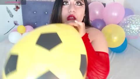 Snapshot of lin_jayani chatting on 07.01.26 Lin online show from 07.01.26
