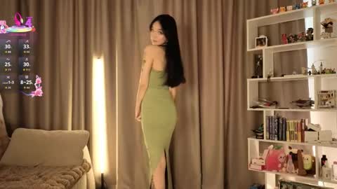 Lin Use menu to play with me  online show from 05.19.26