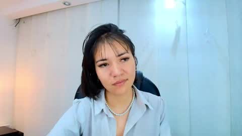  Lina Bedoya  online show from 01.16.26