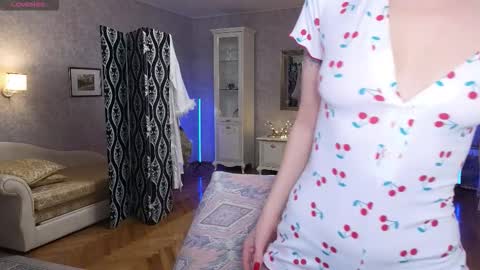 lina_flore online show from 02.18.26