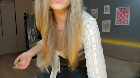 Lina online show from 02.27.26