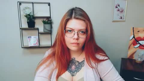 lina_ri online show from 10.22.25