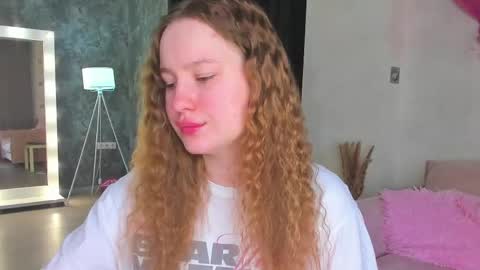 Lina online show from 06.10.26