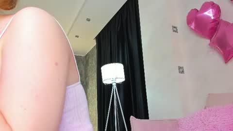 Lina online show from 06.14.26