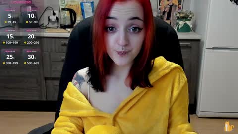 Snapshot of lina_tyaan chatting on 12.10.24 Lina 3 1715622743 online show from 12.10.24