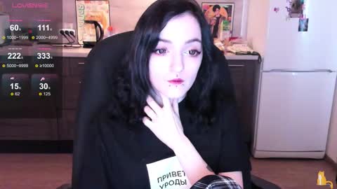 Lina 3  1715622743 online show from 10.27.25