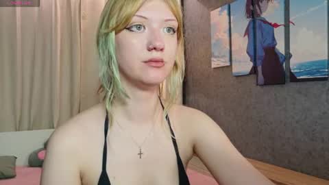 Snapshot of lina_vi chatting on 06.29.26 Lina online show from 06.29.26