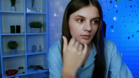 linaa_dolly online show from 06.04.26