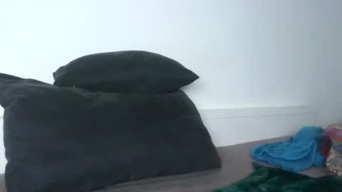 linacatelover online show from 04.22.26