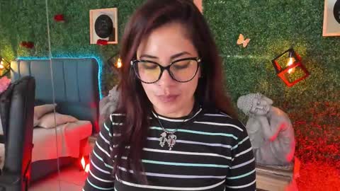 Snapshot of linagh chatting on 03.09.26 Lina online show from 03.09.26