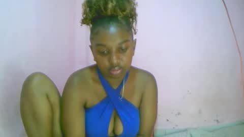 linah1123 online show from 10.17.25