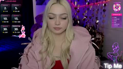 I am Lina online show from 04.17.26