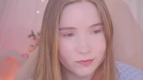 Lina online show from 12.04.25