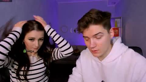 Snapshot of linda_fix chatting on 11.16.25 Linda online show from 11.16.25