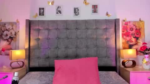 Snapshot of linda_fosterr chatting on 04.27.26 Linda Fosterr online show from 04.27.26
