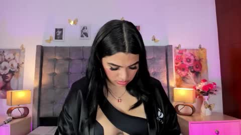 Snapshot of linda_fosterr chatting on 05.12.26 Linda Fosterr online show from 05.12.26
